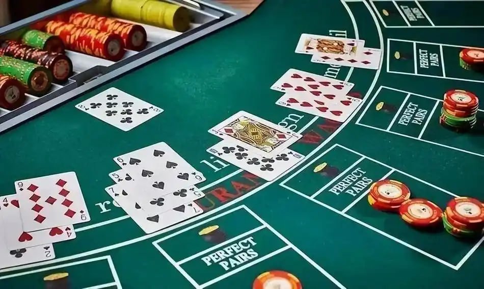 768win Game bài Poker